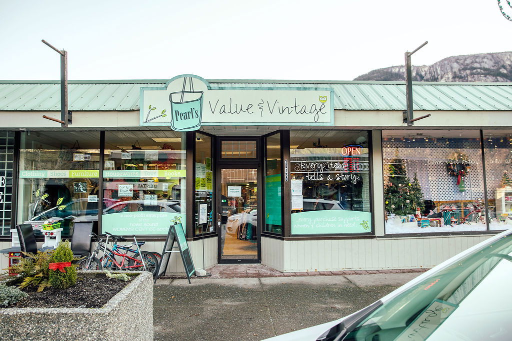 Pearls Value & Vintage Shop Squamish